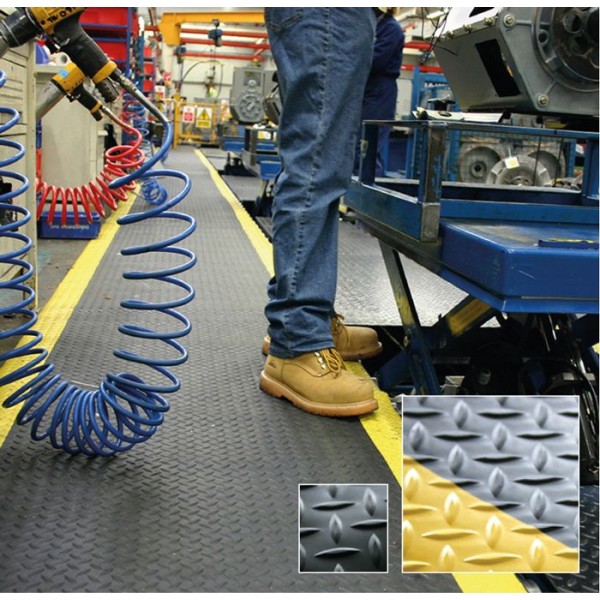 DECKPLATE rohož černá 0,6mx0,9m